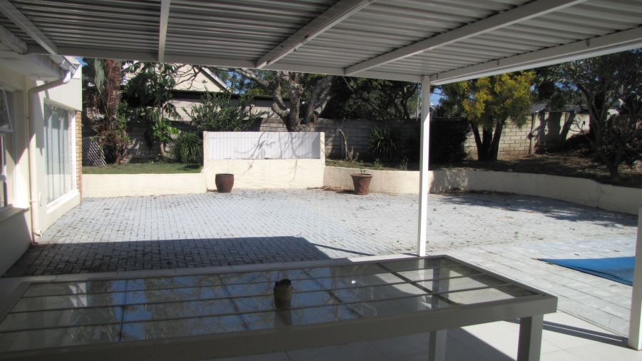 4 Bedroom Property for Sale in Dorchester Heights Eastern Cape